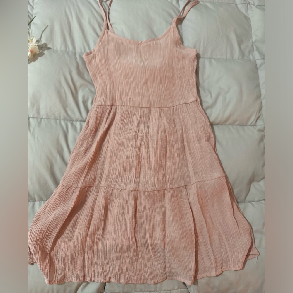Cute H&M pale pink crepe/seersucker sleeveless dress size S